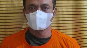 Satuan Reserse Narkoba Polres Binjai berhasil menangkap seorang pria H (42) sebagai pengedar narkoba jenis sabu-sabu & ekstasi, di jalan Kedondong Kelurahan Limau Mungkur Kecamatan Binjai Barat
