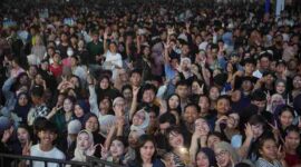 Ribuan warga memadati Pesona Colorful Medan.