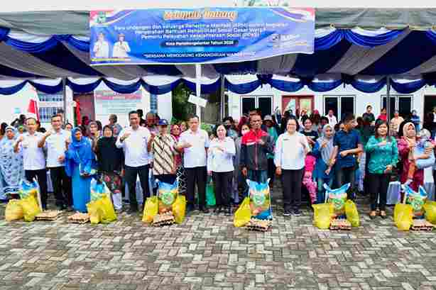 Pemko Pematangsiantar menyalurkan Bantuan Rehabilitasi Sosial Dasar kepada 1.456 keluarga penerima manfaat.