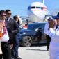 Presiden Prabowo menyambut PM Narendra Modi di Yogyakarta.
