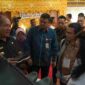 Ketua Tim Komisi VII DPR RI dan Gubernur Sumut mengunjungi Paviliun Asahan di PRSU 2026.