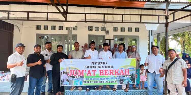 PT Socfindo menyalurkan 140 paket sembako kepada warga Desa Lae Butar, Aceh Singkil