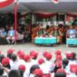 Wali Kota Wesly Silalahi membuka MPLS di SD Negeri 122332 Pematangsiantar.