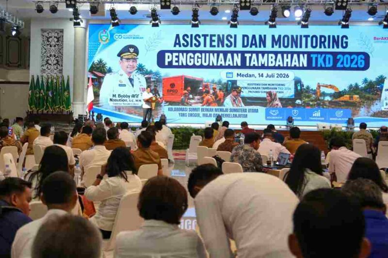 Wali Kota Pematangsiantar menghadiri Rakor TKD 2026 di Medan.