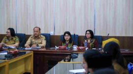 Pemko Pematangsiantar membahas Perwali Posyandu yang memperluas layanan hingga lansia dan enam bidang SPM guna meningkatkan pelayanan dasar masyarakat.
