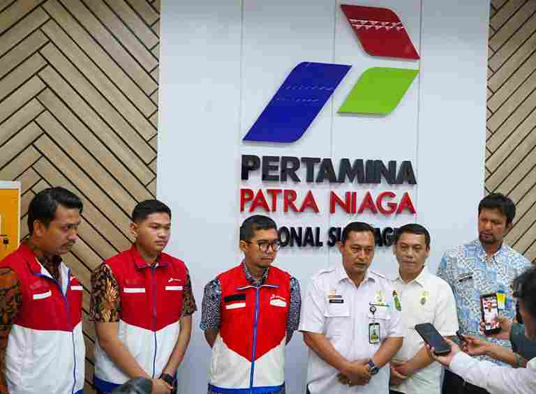 Pemko Medan meminta penjelasan Pertamina terkait antrean panjang BBM di SPBU dan mendorong percepatan distribusi.