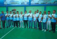 Bupati Asahan usai membuka Turnamen Bulutangkis Piala Bupati Semi Open 2026