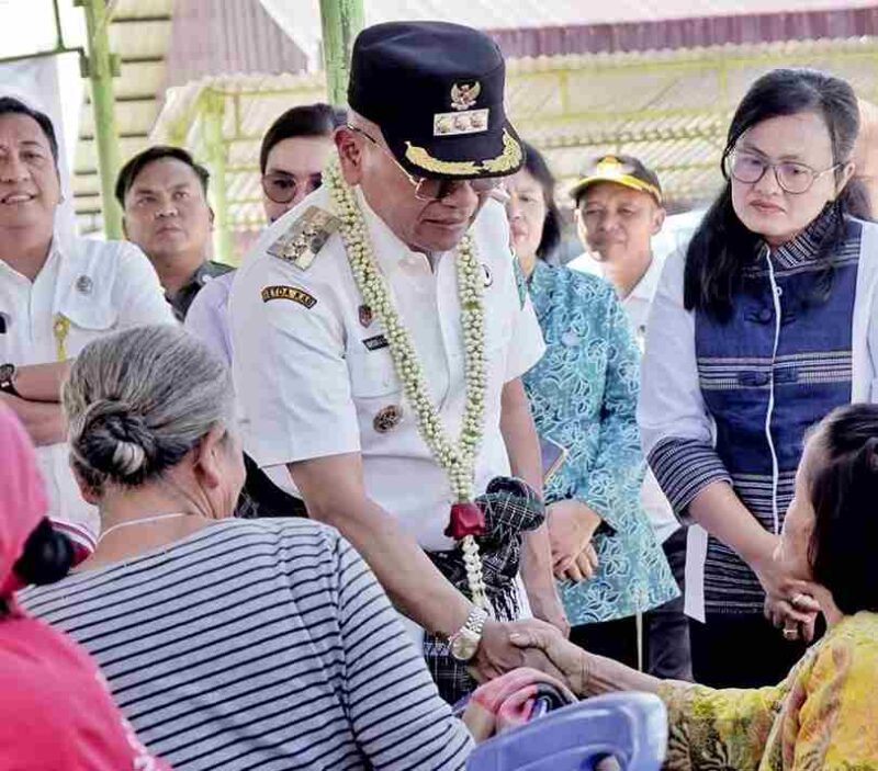 Bupati Simalungun Anton Achmad Saragih.