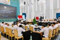 Presiden Prabowo Subianto menyampaikan taklimat pada Sidang Kabinet Paripurna (SKP) yang digelar di Istana Negara, Jakarta pada Senin, 20 Juli 2026.