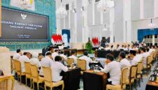Presiden Prabowo Subianto menyampaikan taklimat pada Sidang Kabinet Paripurna (SKP) yang digelar di Istana Negara, Jakarta pada Senin, 20 Juli 2026.