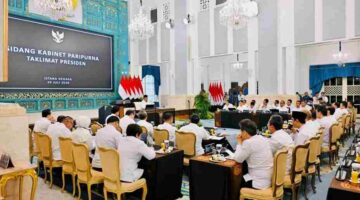 Presiden Prabowo Subianto menyampaikan taklimat pada Sidang Kabinet Paripurna (SKP) yang digelar di Istana Negara, Jakarta pada Senin, 20 Juli 2026.