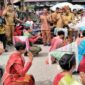 Pemkab Simalungun menghadirkan pelayanan terpadu di Nagori Cingkes dengan layanan adminduk, kesehatan, bantuan sosial, dan pasar murah.