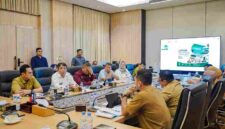 Wali Kota Medan Rico Waas mendorong PUD RPH mengoptimalkan aset melalui cold storage, hilirisasi daging, dan kerja sama investasi.