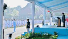 Presiden Prabowo Subianto memimpin Upacara Pelantikan Pamong Praja Muda (PPM) Angkatan XXXIII Institut Pemerintahan Dalam Negeri (IPDN) Tahun 2026 yang digelar di Lapangan Parade IPDN Kampus Jatinangor, Institut Pemerintahan Dalam Negeri, Kabupaten Sumedang, Provinsi Jawa Barat, pada Rabu, 29 Juli 2026. Foto: BPMI Setpres