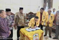 Pemkab Aceh Singkil dan Universitas Teuku Umar memperpanjang MoU untuk memperkuat riset, inovasi, pendidikan, dan pembangunan daerah yang berkelanjutan.
