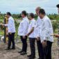 Gubernur Sumatera Utara (Sumut) Muhammad Bobby Afif Nasution disambut oleh Bupati dan Walikota serta Forkopimda Nias saat tiba di Bandar Udara Binaka Nias, Rabu (5/8/2026)