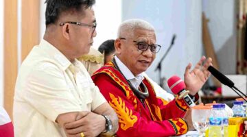 Wakil Gubernur Sumatera Utara (Sumut) Surya, bersama Bupati Nias Selatan Sokhiatulo Laia didampingi sejumlah OPD melakukan rapat penguatan Program Gubernur dan Wakil Gubernur terkait UHC, bersama kepala perangkat daerah dan Forkopimda Nias Selatan, di Kantor Bupati Nias Selatan, Rabu (12/8/2026) 