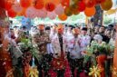 Gubernur Sumatera Utara (Sumut) Bobby Afif Nasution, di damping sejumah OPD bersama Presiden PKS Al Muzzammil Yusuf beserta seluruh kader PKS meresmikan Kantor DPTW PKS Sumatera Utara, di Kantor DPTW PKS Sumut Jalan Kenanga Raya, Tanjung Sari Kecamatan Medan Selayang, Medan, Minggu (30/8/2026)