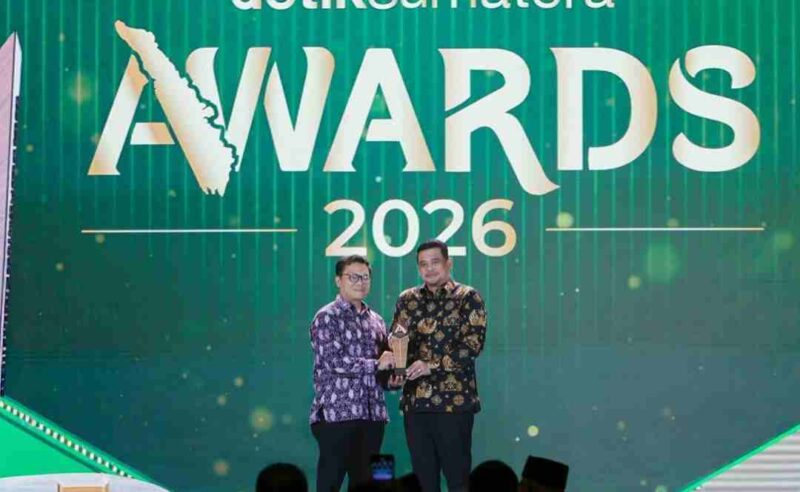 Pemprov Sumut meraih DetikSumatera Awards 2026 untuk percepatan layanan dasar dan pemerataan pembangunan.