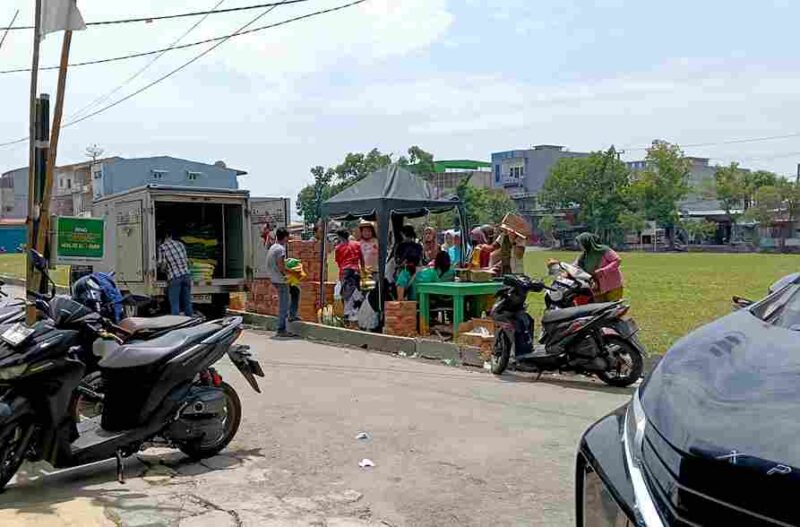 Pemerintah Provinsi (Pemprov) Sumatera Utara (Sumut) menginisiasi Gerakan Pangan Murah (GPM) serentak di seluruh Sumut sebagai upaya menjaga stabilitas harga bahan pokok dan mengendalikan inflasi daerah. Program ini sekaligus menjadi langkah strategis Pemprov Sumut untuk memastikan ketersediaan pangan serta meningkatkan keterjangkauan daya beli masyarakat.