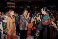Gubernur Sumatera Utara (Sumut) Muhammad Bobby Afif Nasution menhadiri acara penutupan Indonesia Fashion Week (IFW) 2026 di Jakarta Convention Center (JCC) Jalan Gatot Subroto, Tanah Abang, Jakarta Pusat, Jakarta, Minggu (2/8/2026).