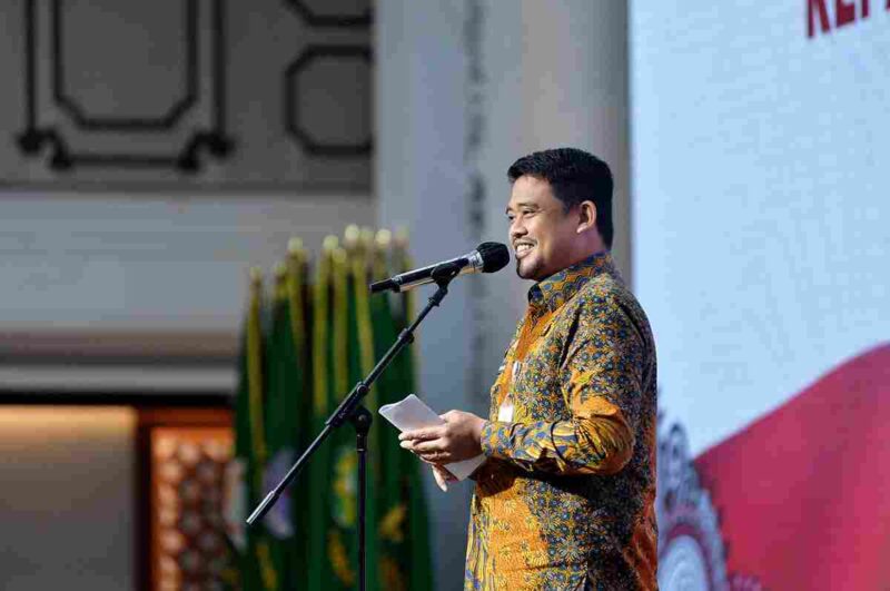 Gubernur Sumatera Utara (Sumut) Bobby Nasution menghadiri acara Pengukuhan Kepala Otoritas Keuangan (OJK) Provinsi Sumut di Aula Raja Inal Siregar Kantor Gubernur Sumut Jalan Diponegoro Kota Medan, Jumat (31/7/2026). Triyoga Laksito dikukuhkan sebagai Kepala OJK Provinsi Sumut yang baru menggantikan Khoirul Muttaqien