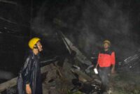 Hujan dengan intensitas tinggi yang mengguyur Kota Pematangsiantar selama beberapa jam pada Kamis (30/7/2026) malam memicu bencana longsor dan banjir di sejumlah wilayah.
