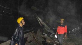 Hujan dengan intensitas tinggi yang mengguyur Kota Pematangsiantar selama beberapa jam pada Kamis (30/7/2026) malam memicu bencana longsor dan banjir di sejumlah wilayah.