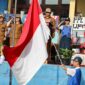 Sekda Pematangsiantar Junaedi Antonius Sitanggang memimpin upacara di SMPN 12.