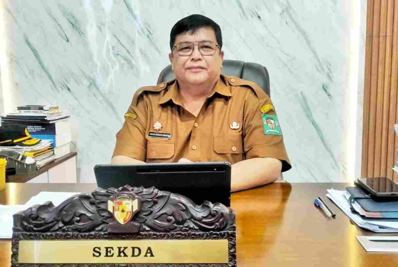 Sekretaris Daerah Kabupaten Simalungun, Mixnon Andreas Simamora, saat memberikan keterangan di Pamatang Raya, Kabupaten Simalungun, Selasa (4/8/2026).
