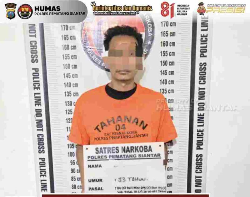 seorang pria berinisial RSP (33) yang diduga terlibat dalam peredaran narkotika jenis sabu.