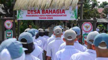 Sekda Junaedi Sitanggang membuka pemusatan latihan Calon Paskibraka Kota Pematangsiantar 2026.