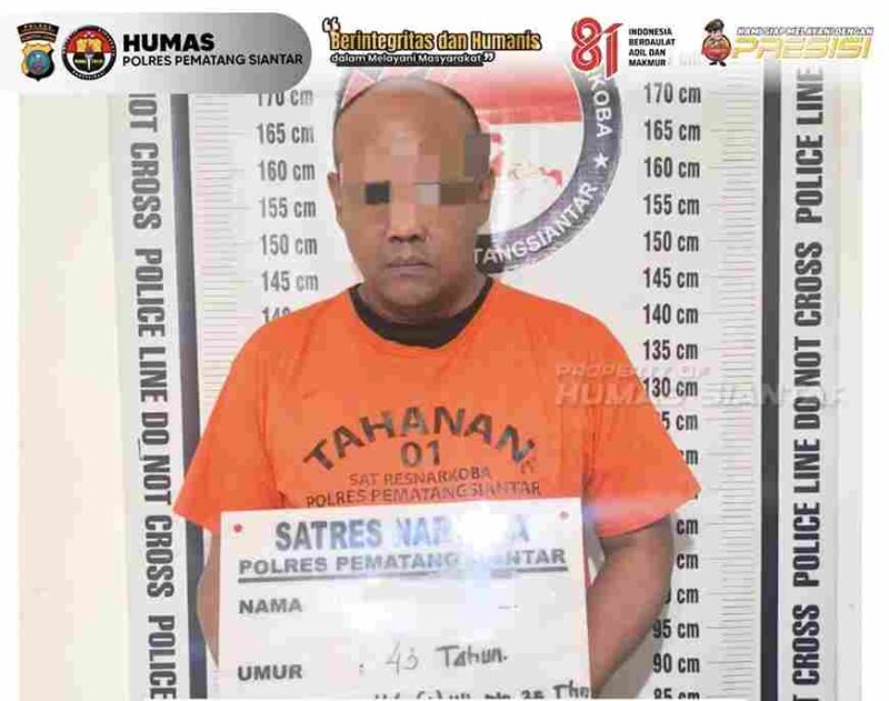 Satresnarkoba Polres Pematangsiantar menangkap seorang pria dan menyita 18 butir pil diduga ekstasi seberat 9,20 gram.
