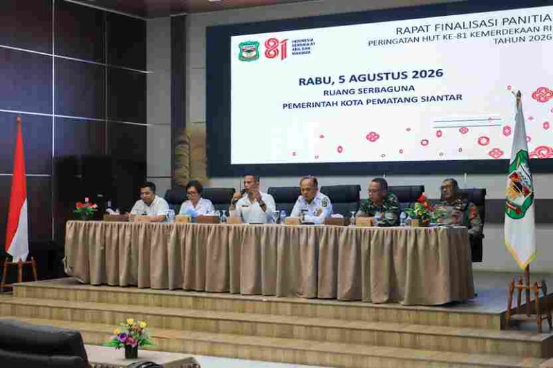 Sekda Pematangsiantar memimpin rapat finalisasi HUT ke-81 RI.