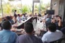 Rapat koordinasi yang digelar pada Rabu (5 Agustus 2026) sebagai upaya menjaga kelancaran arus lalu lintas sekaligus mengakomodasi kebutuhan masyarakat yang masih memanfaatkan badan jalan untuk kegiatan adat.