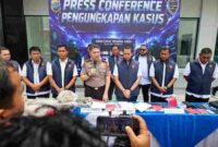 Direktorat Reserse Siber Polda Sumatera Utara mengungkap dugaan jaringan penipuan daring atau online scamming lintas negara yang beroperasi dari sebuah unit apartemen di Kota Medan.