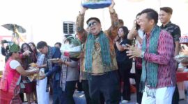 Bupati Samosir Vandiko T. Gultom.