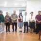Foto bersama Bupati Asahan, guru, dan Grace Natalie Sagala, Ketua OSIS SMA Panti Budaya Kisaran, lolos ISLT 2026 dan akan mengikuti pelatihan kepemimpinan nasional di Sumatera Barat.