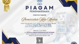 Piagam Penghargaan.