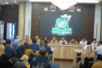 Kepala Dinas Lingkungan Hidup (DLH) Kota Medan, Melvi Marlabayana, dalam Sosialisasi Pembangunan BRT di Ruang Rapat III Kantor Wali Kota Medan, Selasa (11/8/2026).