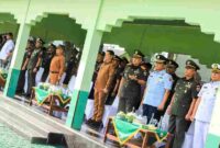 Staf Ahli Bidang Pembangunan Muhammad Hamdani Lubis, S.H., menghadiri Upacara Penutupan Pendidikan Pertama Bintara (Dikmaba) Infanteri TNI AD Gelombang II Tahun Anggaran 2026 di Lapangan Jenderal Soedirman Rindam I/Bukit Barisan, Jalan Argasari, Kelurahan Setia Negara, Kecamatan Siantar Sitalasari, Selasa (11/8/2026) pagi.