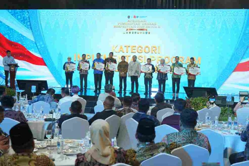 Bupati Asahan Taufik Zainal Abidin menghadiri Apresiasi Pemerintah Daerah Berprestasi 2026 di Batam.