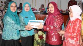 TP PKK Asahan mengikuti evaluasi lima kategori lomba tingkat Provinsi Sumatera Utara, meliputi UP2K, IVA Test, administrasi, PAAR, dan Hatinya PKK.