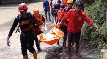Bocah 8 tahun yang hanyut di Sungai Bah Sosopan Pematangsiantar ditemukan meninggal setelah tiga hari pencarian di Jembatan Sigagak.