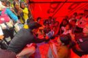Wapres Gibran meninjau SD Inpres LXXVI Wairklau di Sikka yang menjadi posko pengungsian dan memastikan kebutuhan anak tetap diperhatikan.