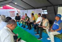 Wapres Gibran meninjau dampak gempa di Sikka dan meminta keselamatan serta kebutuhan dasar warga menjadi prioritas, termasuk di wilayah sulit diakses..