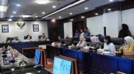 Bunda Pendidikan Anak Usia Dini (PAUD) Kota Medan Airin Rico Waas saat menerima tim Kementerian Pendidikan Dasar dan Menengah (Kemendikdasmen) RI dalam agenda pendampingan implementasi strategi wajib belajar satu tahun prasekolah di Balai Kota Medan, Kamis (20/8/2026).