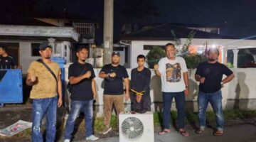 Tim Jatanras Polres Simalungun mengamankan terduga pencuri AC dari rumah kosong di Nagori Pamatang Simalungun setelah mendengar teriakan warga.