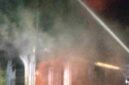 Lima ruko di Jalan Bandung, Pematangsiantar, terbakar pada Sabtu malam.
