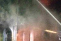 Lima ruko di Jalan Bandung, Pematangsiantar, terbakar pada Sabtu malam.